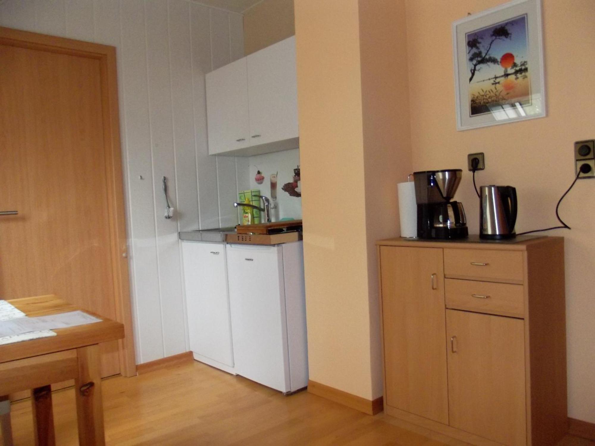 Buedingen-Ferienwohnung Bausch Exterior foto